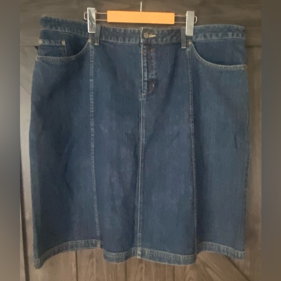 Blue Denim A-line Columbia skirt, NWOT, sz 20W - Picture 1 of 5